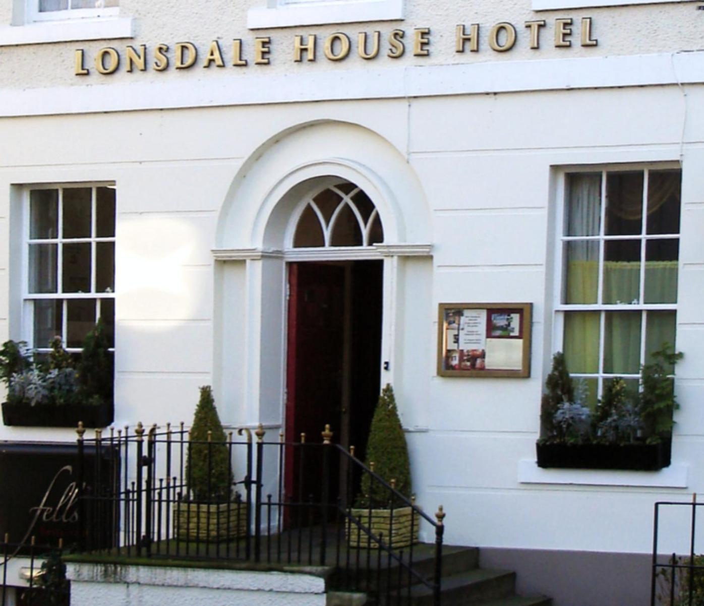 Lonsdale House Boutique *
